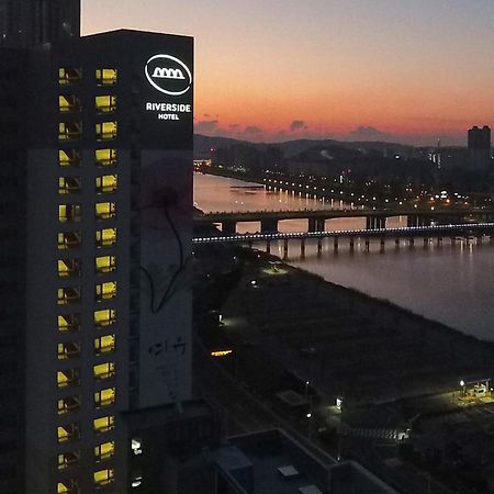 Hotel Riverside Ilsan Ni Exterior photo