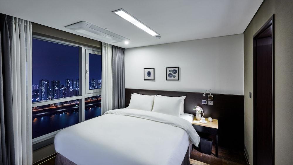 Hotel Riverside Ilsan Ni Exterior photo