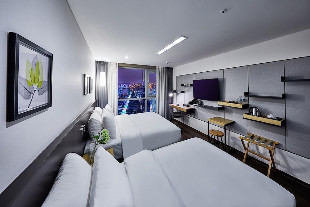 Hotel Riverside Ilsan Ni Exterior photo